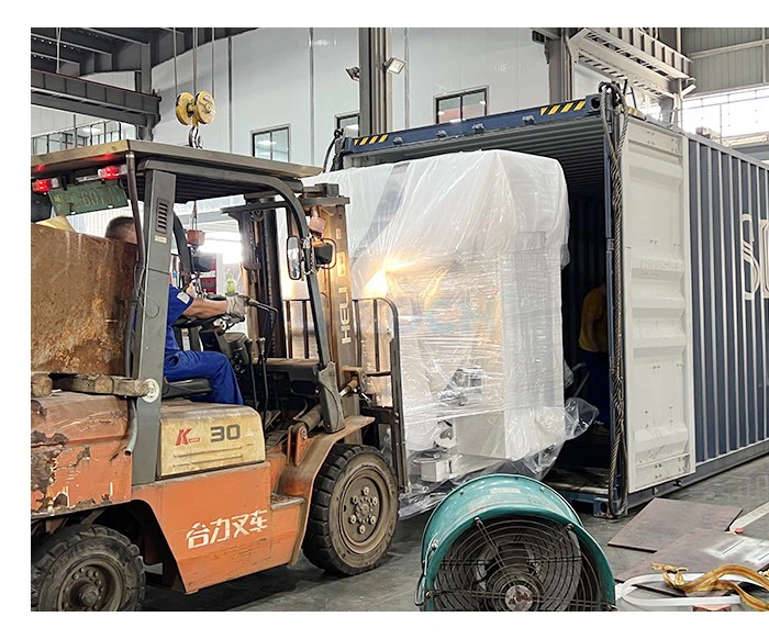 Packaging and Delivery 02 Packaging and Delivery 02